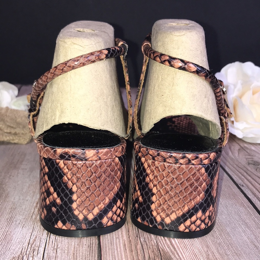 Marc Fisher Snakeprint Leather Dress Sandals 8.5M - Picture 5 of 8
